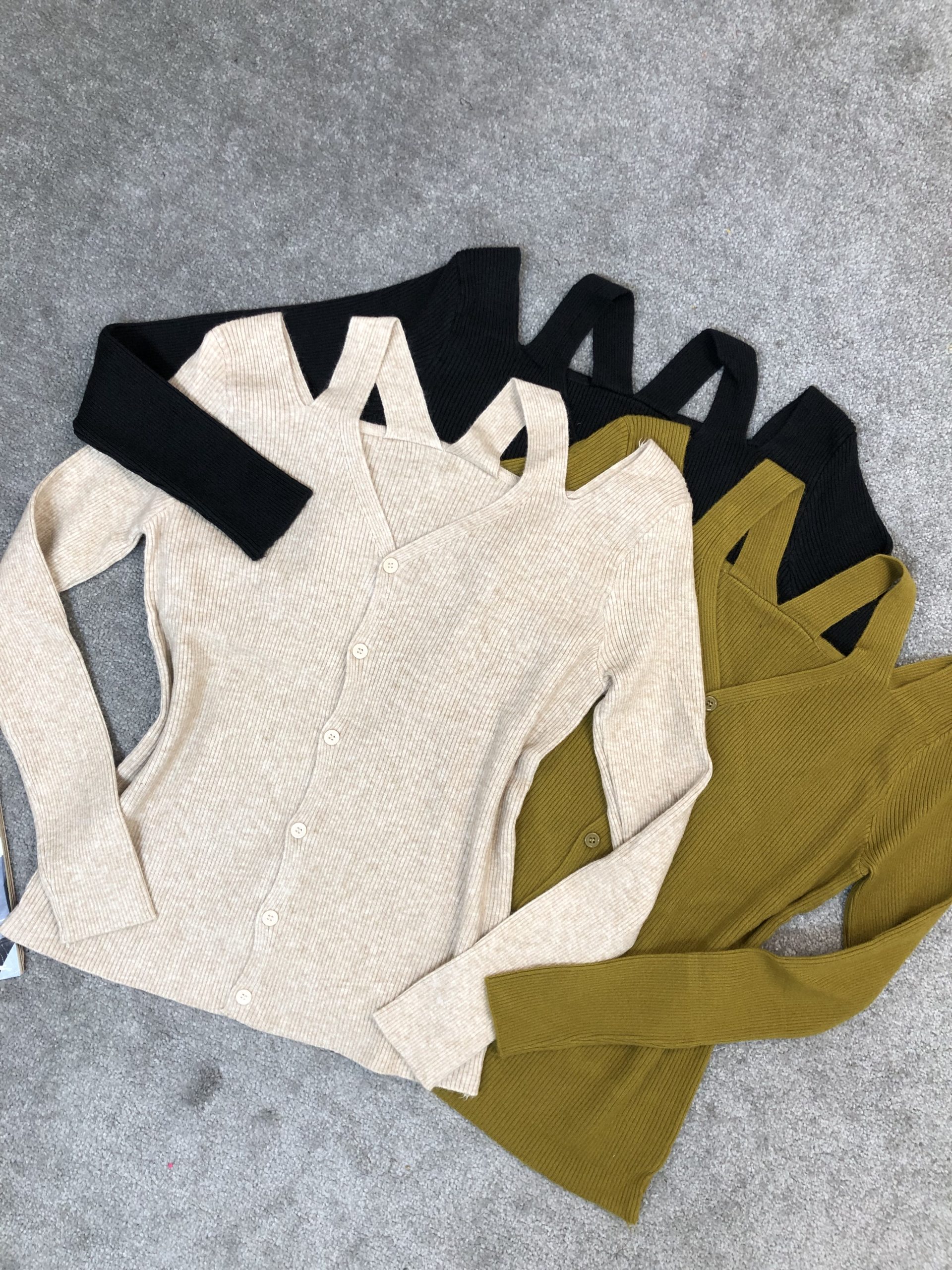 بافت وارداتی جلو دکمه سرشانه تاپی(3693) - Image 2