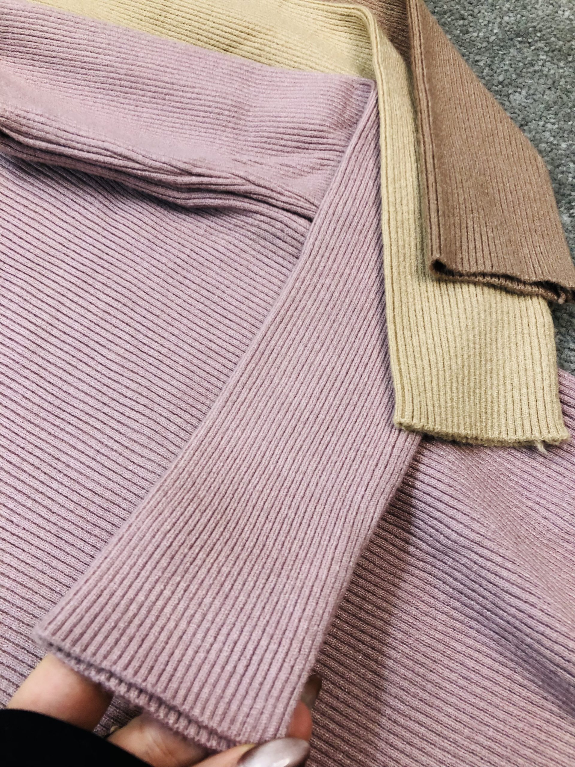 بافت بالانگین دار یقه اسکی(3725) - Image 3